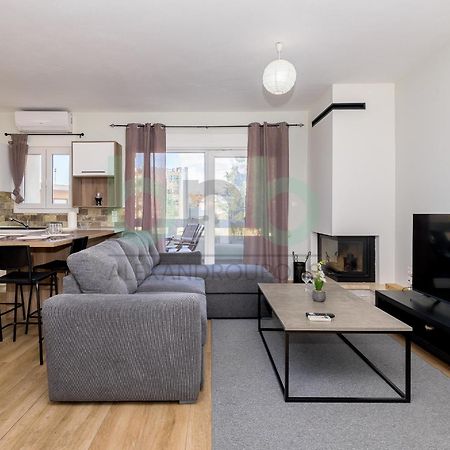 Luxurious Tsimiski 2Nd Floor 알렉산드로폴리스 외부 사진